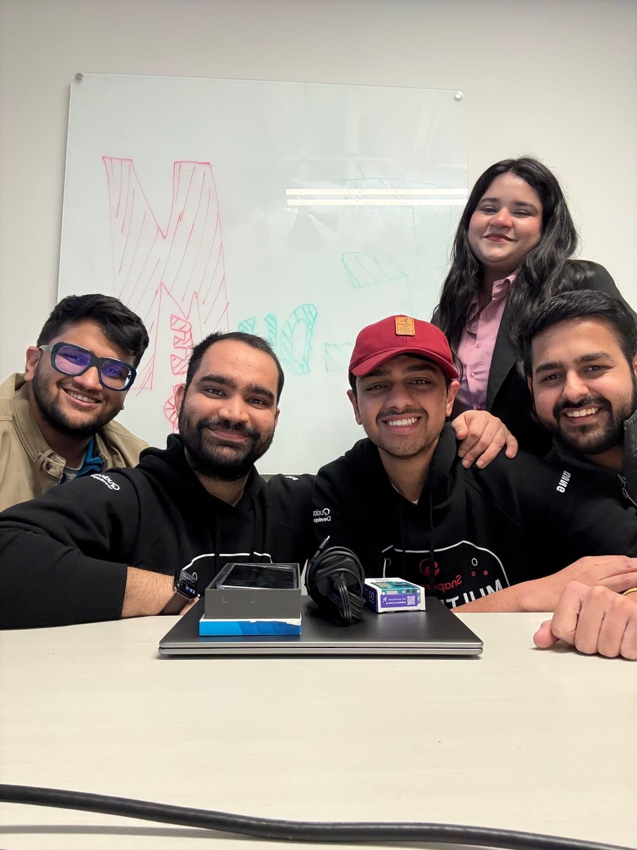 EdgeMesh AI — photo 3